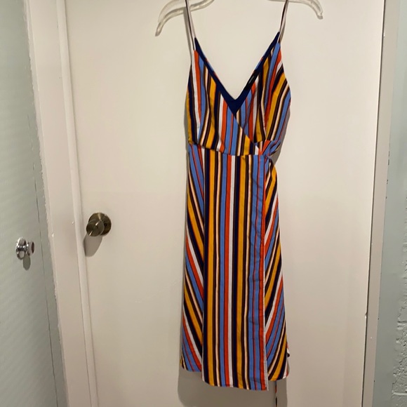 Forever21 colorful wrap dress. SZ M - Picture 1 of 8